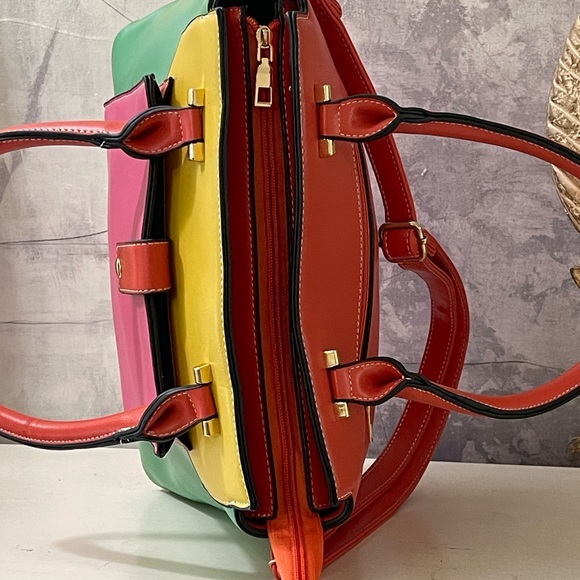 Multicolor Colorblock handbag - Picture 2 of 5